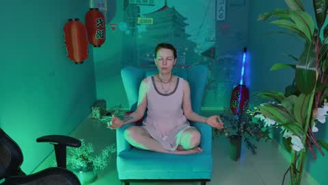 Snapshot of vandarossi chatting on January 17, 2025, 5:11 am Vanda online show from January 17, 2025, 5:11 am