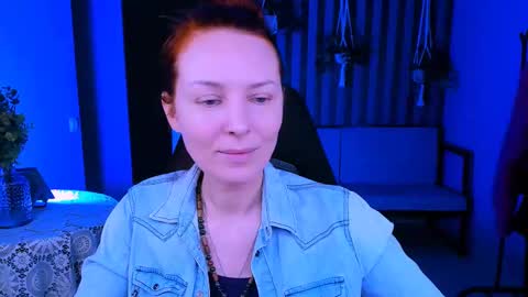 Vanda online show from March 7, 2025, 5:29 am