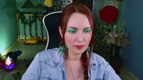 Snapshot of vandarossi chatting on March 12, 2025, 11:31 am Vanda online show from March 12, 2025, 11:31 am