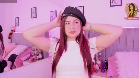 vanesa_moon_ online show from December 1, 2025, 12:59 am