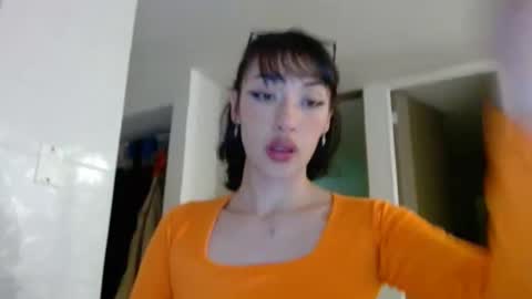 Vans online show from November 13, 2025, 5:39 am