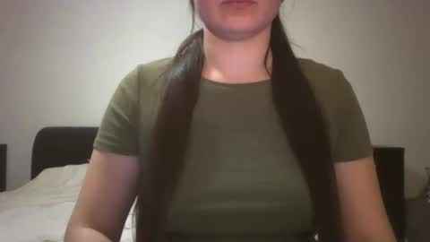 VanesaJewel online show from February 23, 2025, 8:55 pm