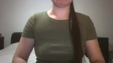 VanesaJewel online show from March 10, 2025, 5:07 pm