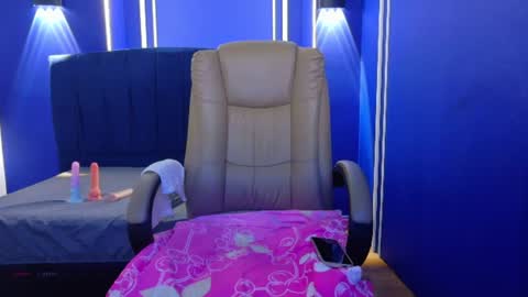 Snapshot of vanessa_7_ chatting on July 24, 2026, 12:08 am Vanessa online show from July 24, 2026, 12:08 am