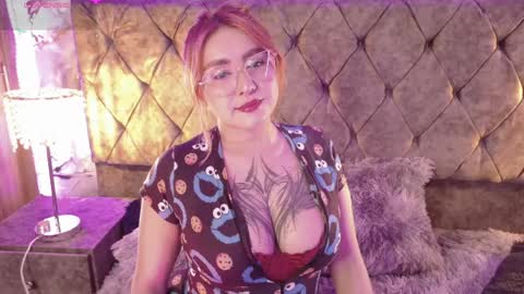 Snapshot of vanessa_blake chatting on April 8, 2026, 3:28 am Vane online show from April 8, 2026, 3:28 am