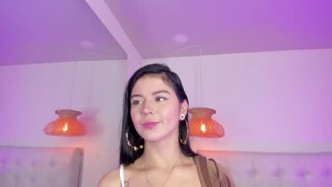 Snapshot of vanessa_cruz_18 chatting on August 5, 2026, 12:13 am Vane online show from August 5, 2026, 12:13 am