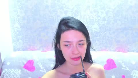 Snapshot of vanessa_florence chatting on May 21, 2026, 1:12 am RUSSIAN BARBIE BABE online show from May 21, 2026, 1:12 am