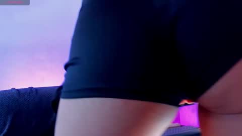 Snapshot of vanessa_gonzaless chatting on November 7, 2025, 7:03 pm Vanessa online show from November 7, 2025, 7:03 pm