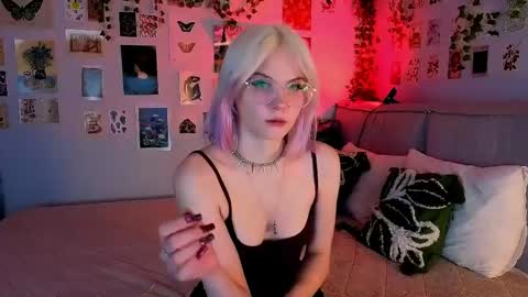 Vanessa online show from June 9, 2026, 2:50 pm