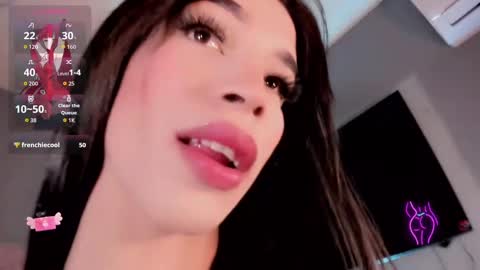 Snapshot of vanessacastroo chatting on September 9, 2025, 10:20 pm vanessacastroo online show from September 9, 2025, 10:20 pm