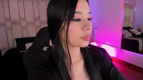 Snapshot of vanessaduval chatting on November 13, 2025, 4:00 am vanessaduval online show from November 13, 2025, 4:00 am