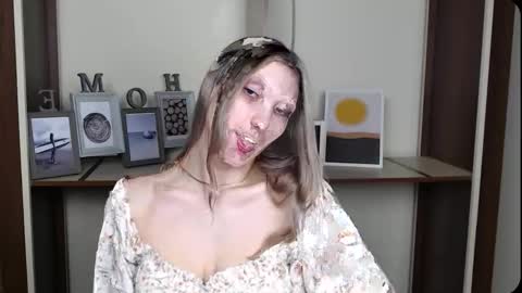 Snapshot of vanessakim_ chatting on March 20, 2026, 5:18 pm Vanessa online show from March 20, 2026, 5:18 pm