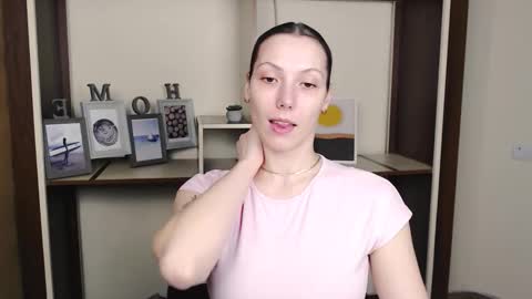 Snapshot of vanessakim_ chatting on March 24, 2026, 6:02 pm Vanessa online show from March 24, 2026, 6:02 pm