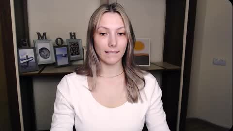 Snapshot of vanessakim_ chatting on March 29, 2026, 4:40 pm Vanessa online show from March 29, 2026, 4:40 pm