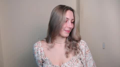 Snapshot of vanessakim_ chatting on April 10, 2026, 3:50 pm Vanessa online show from April 10, 2026, 3:50 pm