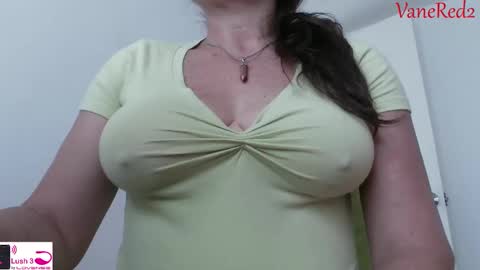 Vanesared2 online show from February 11, 2025, 7:59 pm