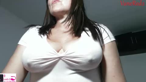 Vanesared2 online show from October 10, 2025, 1:04 am