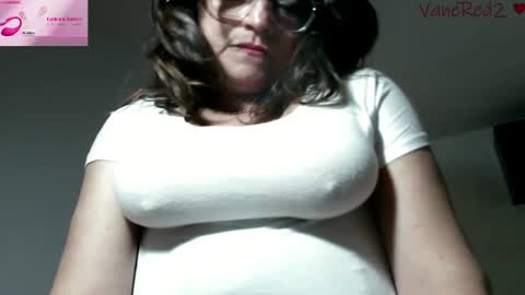 Vanesared2 online show from July 23, 2026, 2:04 pm