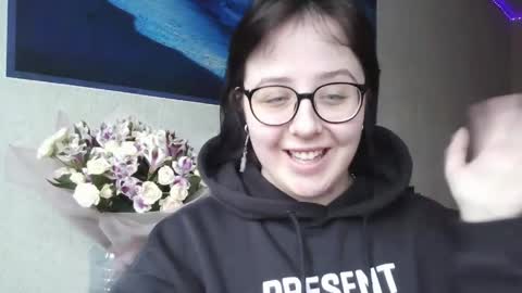 Snapshot of vanessashadow chatting on May 29, 2026, 8:56 am vanessashadow online show from May 29, 2026, 8:56 am