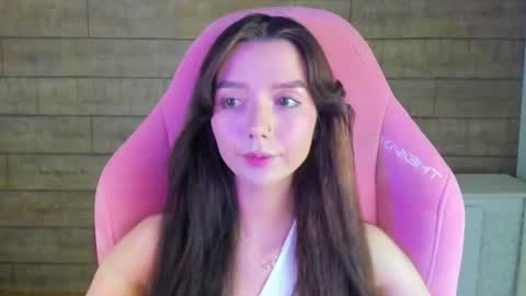 VanessaVienne online show from March 23, 2026, 4:22 pm