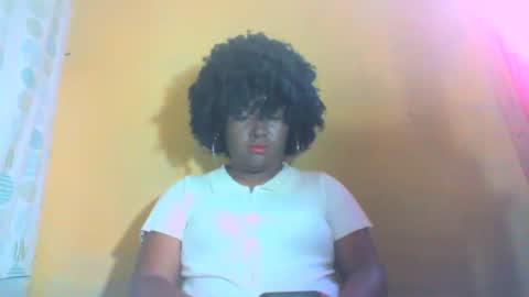 vaniah321 online show from March 16, 2026, 4:40 am