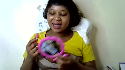 Snapshot of vanillavenus chatting on October 1, 2025, 3:23 am vanillavenus online show from October 1, 2025, 3:23 am