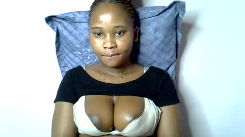 Snapshot of vanillavenus chatting on November 2, 2025, 4:04 am vanillavenus online show from November 2, 2025, 4:04 am