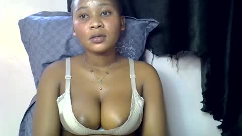 Snapshot of vanillavenus chatting on November 23, 2025, 11:21 am vanillavenus online show from November 23, 2025, 11:21 am