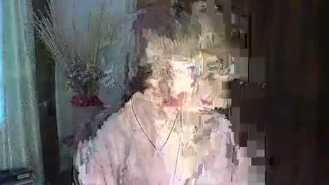 Snapshot of vanillaxcreamy chatting on January 13, 2025, 12:24 pm Vanillaxcreamy online show from January 13, 2025, 12:24 pm