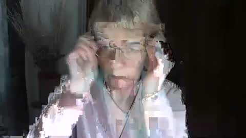 Snapshot of vanillaxcreamy chatting on January 15, 2025, 2:24 pm Vanillaxcreamy online show from January 15, 2025, 2:24 pm