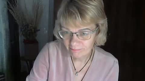 Snapshot of vanillaxcreamy chatting on January 25, 2025, 1:30 pm Vanillaxcreamy online show from January 25, 2025, 1:30 pm