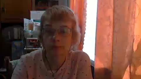 Snapshot of vanillaxcreamy chatting on March 12, 2025, 1:40 pm Vanillaxcreamy online show from March 12, 2025, 1:40 pm