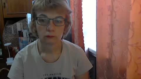 Vanillaxcreamy online show from February 26, 2026, 9:19 am