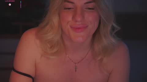 Sophie online show from January 16, 2026, 9:41 pm