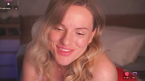 Sophie online show from June 19, 2026, 12:59 am