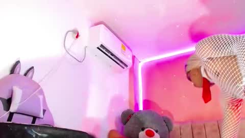 Snapshot of vannesa01 chatting on January 19, 2025, 2:47 am vannesa01 online show from January 19, 2025, 2:47 am