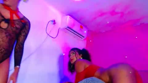 Snapshot of vannesa01 chatting on October 9, 2025, 9:02 pm vannesa01 online show from October 9, 2025, 9:02 pm