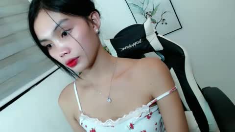Snapshot of vannesasexyslutt chatting on April 11, 2026, 11:14 am VANNESA online show from April 11, 2026, 11:14 am