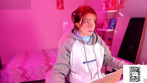 Vanesa online show from February 16, 2026, 8:38 pm