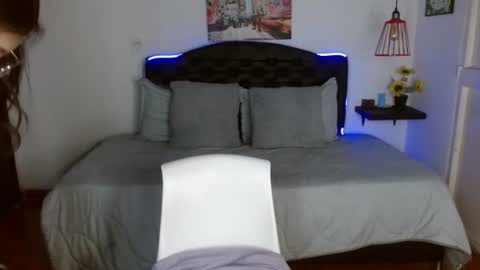 Snapshot of vannesweet_ chatting on June 25, 2026, 8:46 pm vane online show from June 25, 2026, 8:46 pm