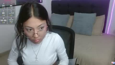 Snapshot of vannesweet_ chatting on July 15, 2026, 8:58 pm vane online show from July 15, 2026, 8:58 pm