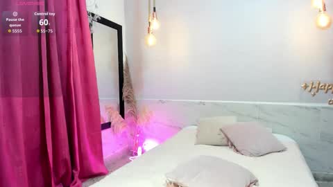 Snapshot of vannhesa chatting on November 21, 2025, 5:33 pm Vannhesa online show from November 21, 2025, 5:33 pm