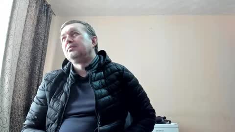 vano_822 online show from March 4, 2026, 9:48 am