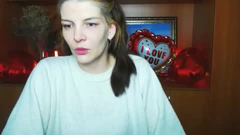 Vanessa online show from February 14, 2026, 6:43 am