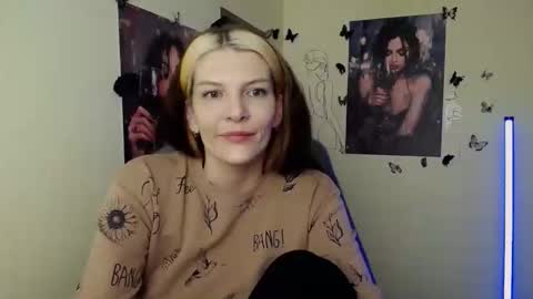Vanessa online show from April 25, 2026, 6:27 am
