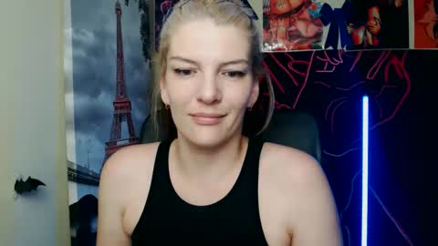 Vanessa online show from May 21, 2026, 9:38 am