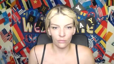Vanessa online show from July 14, 2026, 7:35 am