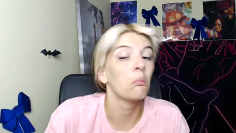 Vanessa online show from July 30, 2026, 6:12 am