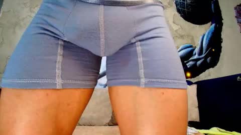 Vans Ross online show from March 13, 2026, 8:04 pm