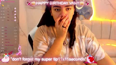 Snapshot of vany_lu_tx chatting on November 22, 2025, 4:17 pm Live 800am 200pm COLOMBIAN HOUR online show from November 22, 2025, 4:17 pm